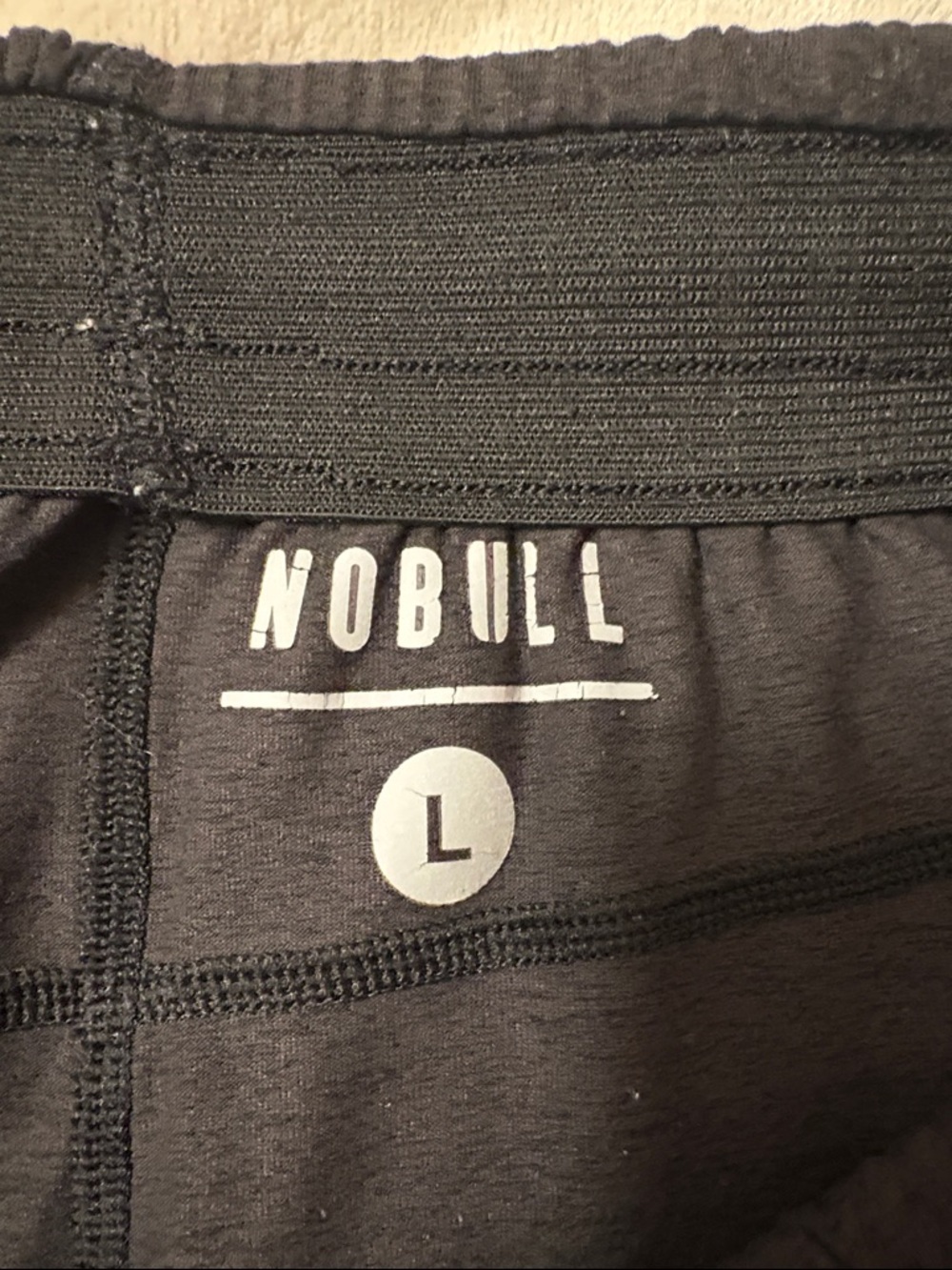 NoBull gym shorts large - Picture 2 of 4